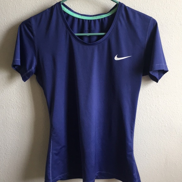 Nike Tops - Nike Dri-Fit Nike Tops - Nike Dri-Fit